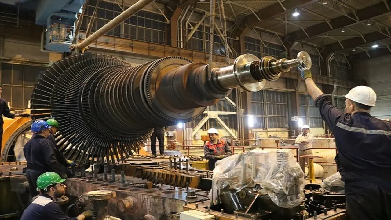 خودکفایی در تعمیر نیروگاهی ۶۰ ساله در تهران، با گذشت نزدیک به شش دهه از راه‌اندازی نیروگاه بعثت تهران، این واحد حیاتی برق‌رسانی در پایتخت، همچنان با تکیه بر توان متخصصان داخلی به فعالیت خود ادامه می‌دهد. در تازه‌ترین اقدام، عملیات تعمیرات اساسی و نوسازی برج خنک‌کن واحد سوم این نیروگاه، بدون استفاده از قطعات خارجی و کاملاً با تجهیزات ساخت داخل در حال انجام است.