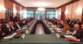 رشد چشمگیر روابط اقتصادی ایران و روسیه، وزیر انرژی روسیه از رشد چشمگیر روابط اقتصادی میان دو کشور خبر داد و نقش کمیسیون مشترک را در تعمیق این همکاری‌ها کلیدی دانست.