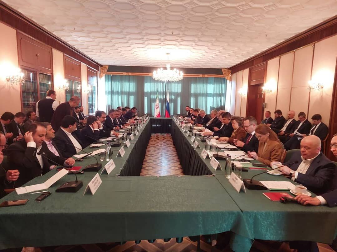 رشد چشمگیر روابط اقتصادی ایران و روسیه، وزیر انرژی روسیه از رشد چشمگیر روابط اقتصادی میان دو کشور خبر داد و نقش کمیسیون مشترک را در تعمیق این همکاری‌ها کلیدی دانست.