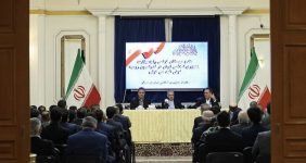 همکاری‌ ایران و روسیه در کریدور شمال-جنوب، پروژه‌های ترانزیتی و انتقال گاز، سفیر ایران در روسیه از عزم ایران و روسیه برای توسعه همکاری‌های دوجانبه در زمینه‌های مختلف از جمله کریدور شمال-جنوب، پروژه‌های ترانزیتی و انتقال گاز خبر داد و بر لزوم تقویت مبادلات تجاری و تکمیل پروژه‌های مشترک به‌منظور افزایش امنیت و جایگاه بین‌المللی ایران تأکید کرد.