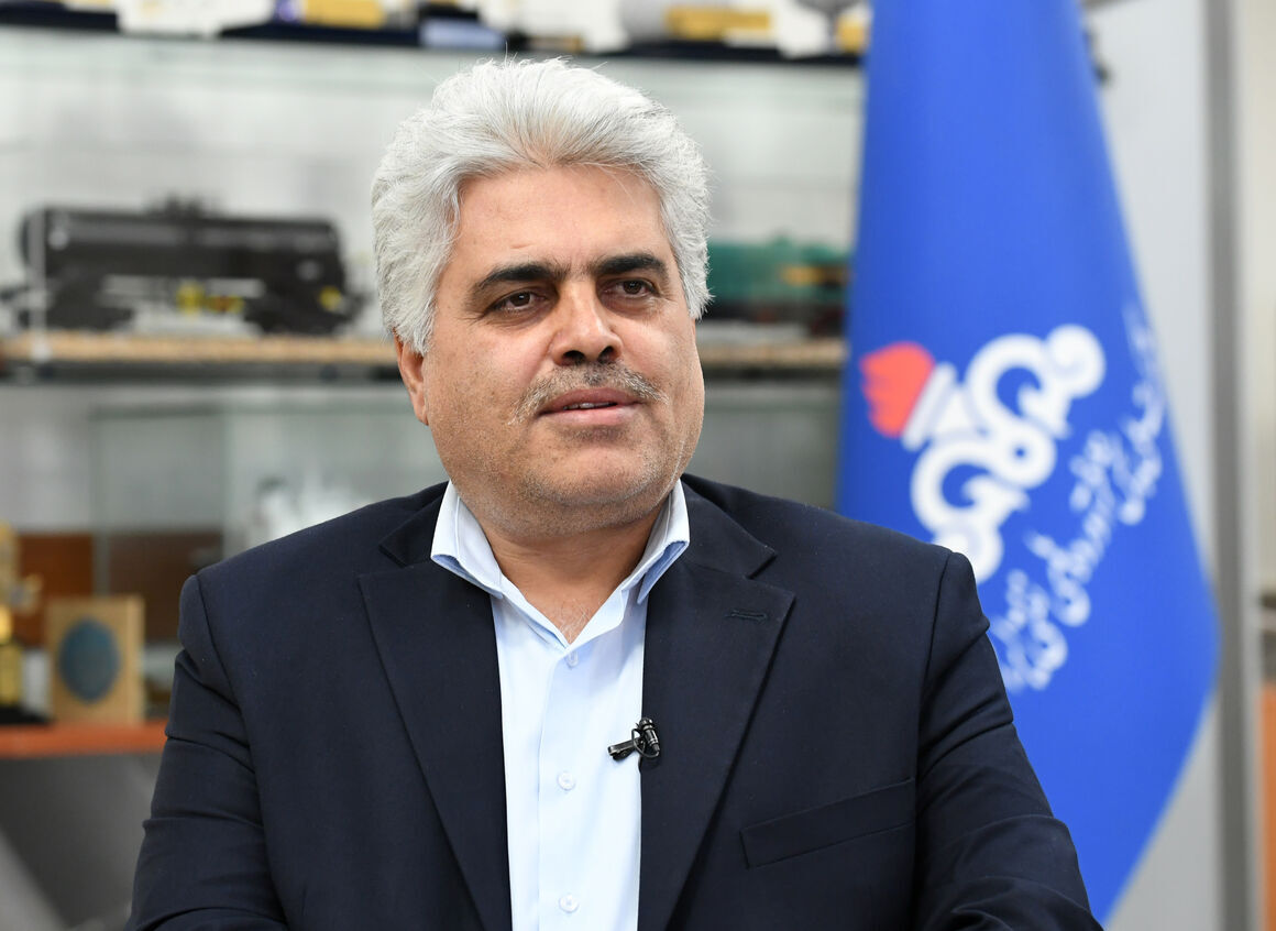 اراده وزارت نفت در تأمین سوخت نیروگاهی؛ رشد ۳۶ درصدی در ۳۳ روز، مدیرعامل شرکت ملی پخش فرآورده‌های نفتی ایران از افزایش تحویل ۳۶ درصدی سوخت نیروگاهی (نفت‌گاز و نفت‌کوره) در بازه زمانی ۳۳ روز نخست امسال (یکم فروردین تا دوم اردیبهشت) نسبت به مدت مشابه پارسال خبر داد.