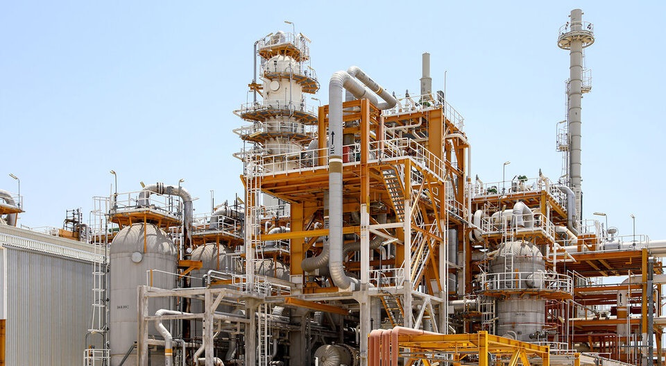 آغاز پروژه‌های جامع در پارس جنوبی برای کاهش آلایندگی، مدیر مهندسی مجتمع گاز پارس جنوبی از آغاز پروژه‌های جامع برای افزایش تولید، کاهش آلایندگی و بهبود زیرساخت‌ها در راستای پایداری تولید و ارتقاء عملکرد پالایشگاه‌ها و تجهیزات خبر داد.