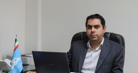 اسکله قشم؛ گام بلند توسعه زیرساخت‌های سوخت‌رسانی؛ مجری طرح اسکله ۵ هزار تنی قشم، هدف از اجرای این پروژه را بهبود زیرساخت‌های بندری و افزایش ظرفیت پهلوگیری شناورها، افزایش ظرفیت صادرات، سوخت‌رسانی و رونق اقتصادی جزیره قشم دانست و گفت: این پروژه هم‌اکنون به پیشرفت ۸۰ درصدی رسیده و پیش‌بینی می‌شود تا پایان ۱۴۰۴ به بهره‌برداری برسد.