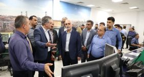 افزایش بهره‌وری با تمرکز بر برنامه‌ریزی چاه‌محور در دارخوین، مدیرعامل شرکت نفت و گاز اروندان در بازدید از منطقه نفتی دارخوین بر افزایش تولید و بهره‌وری با تمرکز بر برنامه‌ریزی چاه‌محور و تأمین کالا و لوله‌های مورد نیاز تأکید کرد.