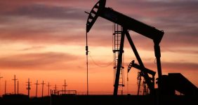 تداوم کاهش شمار دکل‌های حفاری آمریکا، شرکت خدمات انرژی بیکرهیوز از کاهش شمار دکل‌های فعال شرکت‌های حفاری آمریکا به پایین‌ترین تعداد از ماه ژانویه تاکنون خبر داد.