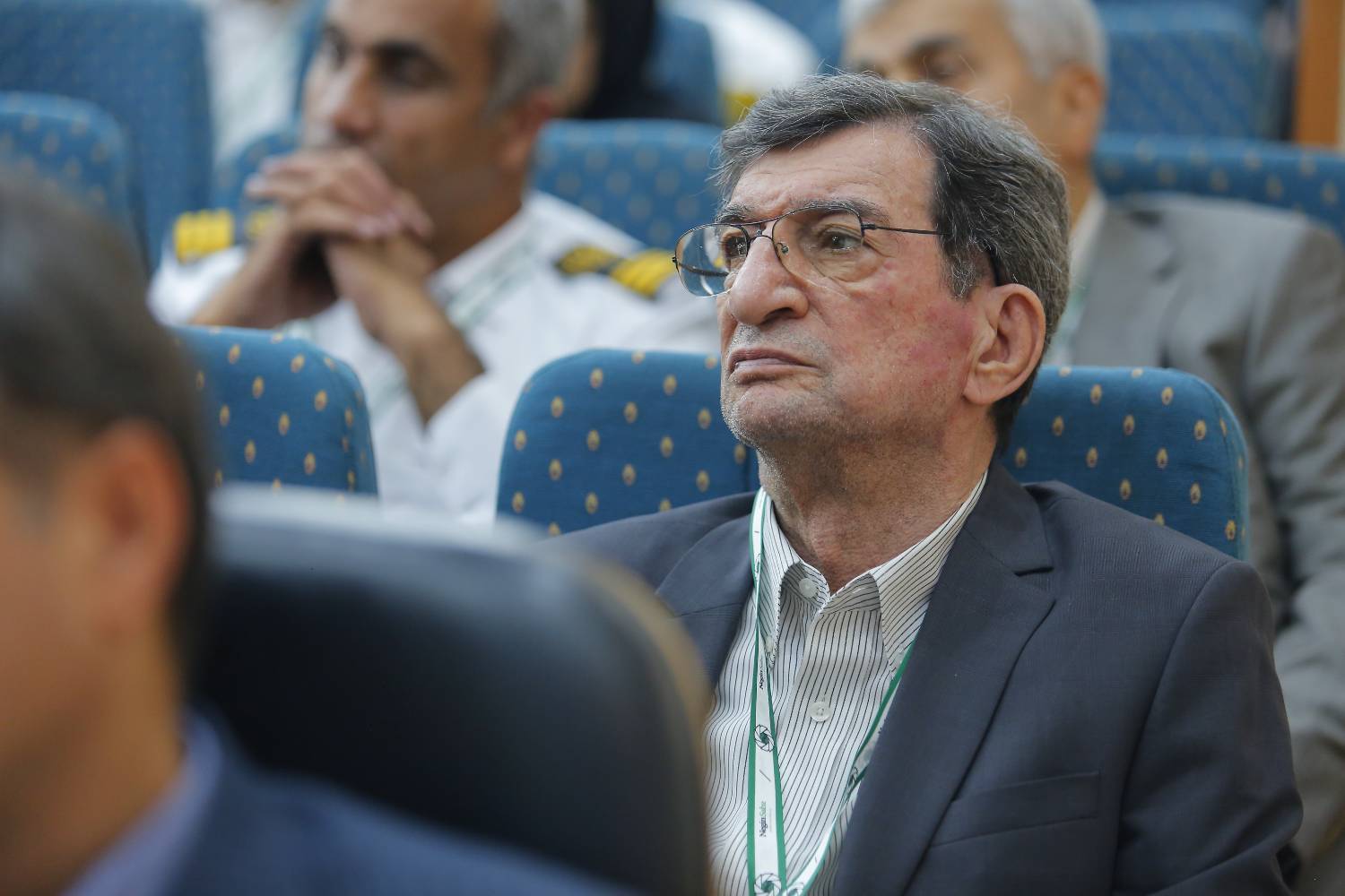 به گزارش خبرانرژی، رئیس هیأت‌مدیره شرکت مهندسی و خدمات دریایی نگین سبز خاورمیانه با تاکید بر اهمیت برگزاری همایش سالانه راهنمایان، پیشنهاد کرد که این همایش به صورت تلفیقی و سالانه برگزار شود.