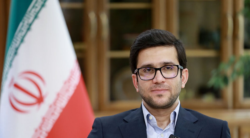 ۲ پالایشگاه جدید در راه است، مدیرعامل شرکت ملی پالایش و پخش فرآورده‌های نفتی ایران از بهره‌برداری دو پالایشگاه جدید و سه طرح کیفی‌سازی در سال جاری خبر داد و گفت: مقابله با قاچاق سوخت، اصلاح حکمرانی، متنوع‌سازی سبد سوخت و هوشمندسازی زنجیره تولید تا توزیع از اولویت‌های راهبردی صنعت پالایش در دولت چهاردهم است.