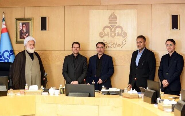 به گزارش خبرانرژی به نقل از شرکت ملی صنایع پتروشیمی، در حکم حسن عباس‌زاده به هوشنگ حاجی‌زاده آمده است: