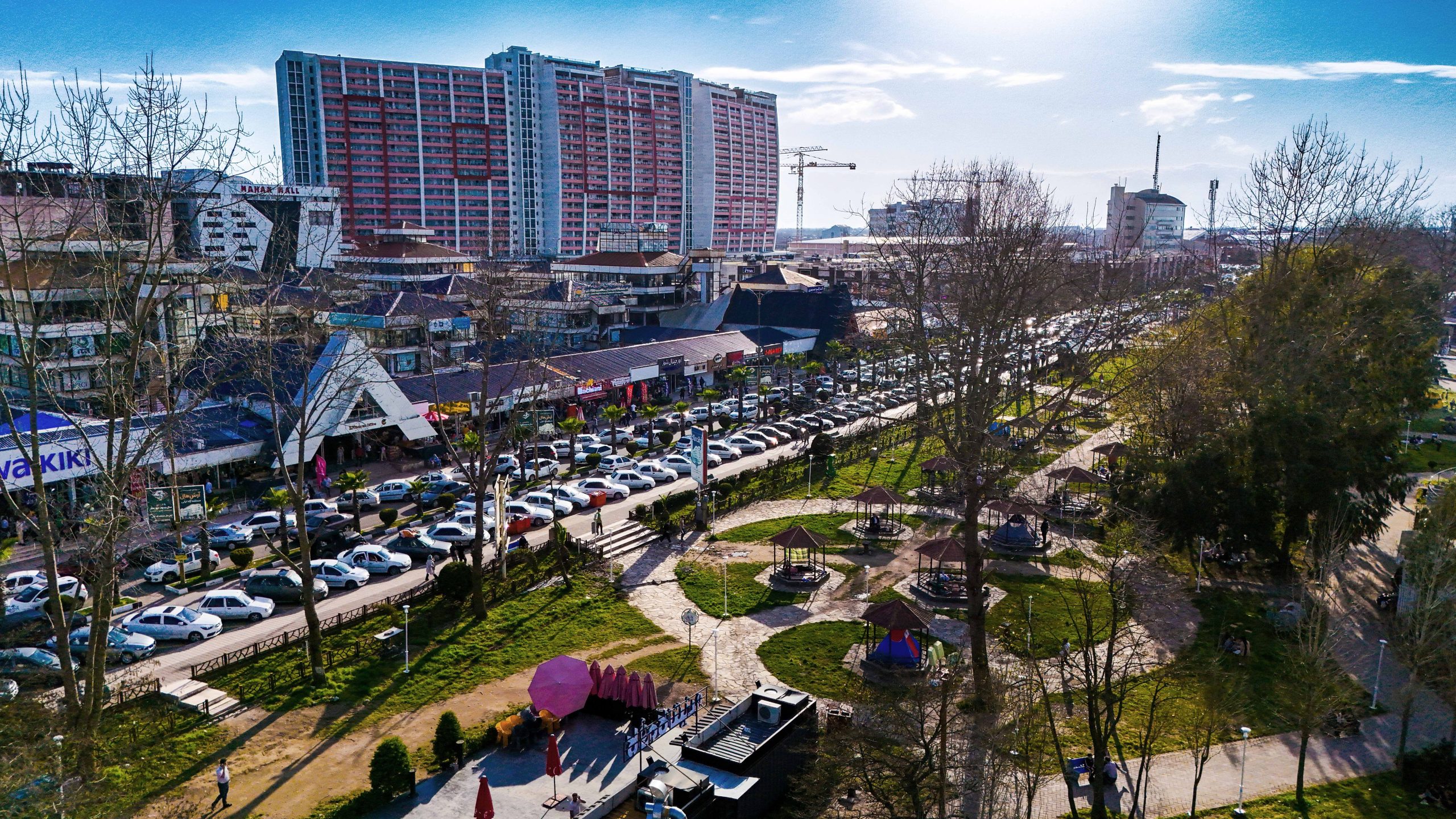 ارتقاء گسترده زیرساخت‌های عمومی و رفاهی، خدماتی و گردشگری منطقه آزاد انزلی