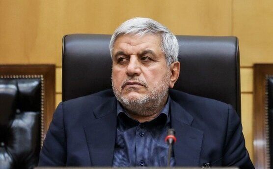 به گزارش خبرانرژی به نقل از  خانه ملت، محمدطلا مظلومی با اشاره به اقدام‌های مؤثر وزارتخانه‌های نفت و نیرو در طول جنگ ۱۲ روزه رژیم صهیونیستی گفت: تلاش‌های دستگاه‌ها و وزارتخانه‌های مسئول در مدیریت پایدار سوخت و انرژی قابل تقدیر است. همچنین همراهی مردم و مسئولان مثال‌زدنی بود و مردم، همچون دوران دفاع مقدس، نقش خود را به‌خوبی ایفا کردند.