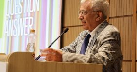 به گزارش خبرانرژی، روز جمعه 10 مرداد 1404 و در نخستین رویداد فناورانه و دانشبنیان مؤسسه افق ارتباط بینالمللی باران، از «سکوی جامع آموزشی زبان وارش» با حضور تنی چند از اساتید دانشگاه و جمعی از مدرسان این موسسه در مرکز رشد و نوآوری دانشگاه شریف رونمایی شد.