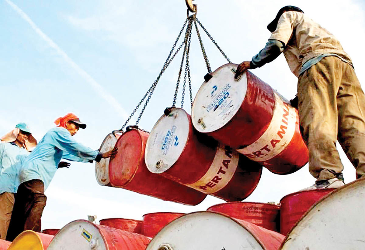 صادرات نفت عراق به امریکا در هفته گذشته با کاهش 137 هزار بشکه‌ای به میانگین 142 هزار بشکه در روز رسید.