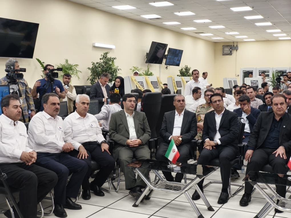 به گزارش خبرانرژی به نقل از روابط عمومی گروه سرمایه گذاری اهداف: پروژه NGL۳۱۰۰ در سال ١٣٩١ کلنگ زنی شد، این پروژه پس از گذشت ۵ سال با پیشرفت فیزیکی حدود ٣.۵ درصد در سال ١٣٩۶ به صندوق بازنشستگی صنعت نفت واگذار شد و گروه سرمایه گذاری اهداف به نمایندگی از صندوق ادامه کار را برعهده گرفته است و امروز این پروژه را به بهره برداری می‌رساند.