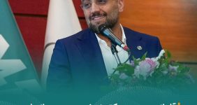 به گزارش خبرانرژی: سپس مهندس فرزانه در سخنانی، ضمن قدردانی از همکاران و همراهان خود در سال‌های مدیریت، به اهمیت حفظ یکپارچگی، تلاش برای ارتقای جایگاه مبین و اعتماد به ظرفیت نیروهای انسانی متخصص مبین اشاره کرد. ایشان دکتر نجفی را فردی توانمند، مجرب، با انگیزه و دارای ساختار، معرفی کرد و برای وی آرزوی موفقیت نمود