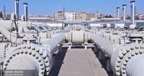 به گزارش خبرانرژی به نقل از شرکت گاز استان تهران، علیرضا اعوانی بر اهمیت اولویتبندی اقدامها برای مدیریت مصرف گاز و حفظ پایداری شبکه در آستانه فصل سرد سال و پیگیری مستمر وصول مطالبات شرکت تأکید و اظهار کرد: روند صعودی دریافت مطالبات، عامل مهمی برای حفظ توازن مالی و تأمین منابع لازم بهمنظور تعمیرات، نگهداری و توسعه شبکه گازرسانی است و باید با جدیت بیشتری دنبال شود.