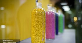 به گزارش خبرانرژی  به نقل از شرکت ملی صنایع پتروشیمی، حسن عباس‌زاده در آستانه برگزاری نوزدهمین نمایشگاه بین‌المللی  ایران پلاست اظهار کرد: ایران‌ پلاست، به‌عنوان یکی از رویدادهای مهم در بازار محصولات پلیمری در سطح بین‌المللی نشان‌دهنده رشد و توان داخلی صنعت پتروشیمی در بخش‌های بالادست، پایین‌دست و نیز  معرفی دستاوردهای کسب‌شده در زمینه فناوری‌های نوین و توسعه بازار در صنعت پتروشیمی است.