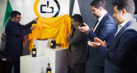 به گزارش خبرانرژی، آیین رونمایی از سه گرید راهبردی و جدید کربن‌ بلک امروز (چهارشنبه، ۱۹ شهریور) در حاشیه سومین روز از نوزدهمین نمایشگاه بین‌المللی ایران پلاست برگزار شد. تولید گریدهای N-299، N-121 و SHP50 گامی مهم همسو با تحقق اهداف اقتصاد مقاومتی و کاهش وابستگی به واردات به شمار می‌آید.