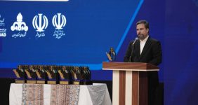 به گزارش خبرانرژی به نقل از روابط عمومی شرکت عملیات غیرصنعتی پازارگاد؛ مدیر عامل شرکت پازارگاد در این مراسم با اشاره به نقش علم و دانش در پیشرفت هر جامعه‌ای، تأکید کرد: “منشا قدرت یک ملت علم و اندیشه است و ملتی پیروز می‌شود که صاحب علم باشد.”