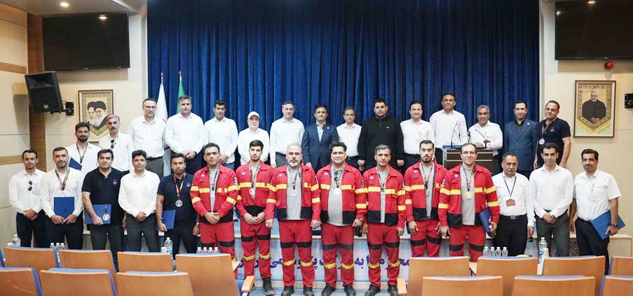 به گزارش خبرانرژی به نقل از روابط عمومی و امور فرهنگی پتروشیمی مروارید؛ آتش‌نشانان شرکت پتروشیمی مروارید که از ۲۴ الی ۲۶ آبان‌ماه به میزبانی سازمان منطقه ویژه در سه رشته ورزشی شرکت کرده بودند، توانستند با عملکردی درخشان، عناوین متعدد قهرمانی و نایب‌قهرمانی این دوره از رقابت‌ها را به خود اختصاص دهند.