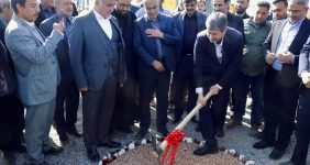 به گزارش خبرانرژی: در آیین افتتاح یکی از این طرح‌ها، اکبر پولادی تعبیر جالبی درباره نحوه فعالیت استاندار اصفهان به کار برد و گفت: «جمالی‌نژاد با اقدامات شبانه‌روزی خود خواب را از چشمان مدیران ربوده است!»