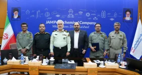 به گزارش خبرانرژی به نقل از روابط‌عمومی و امور بین‌الملل پتروشیمی جم، این تفاهم‌نامه با امضای دکتر امیر اکبری مدیرعامل شرکت پتروشیمی جم و دکتر عبدالرحمن مرادزاده مدیرکل حفاظت محیط زیست استان بوشهر ، با هدف صیانت از زیست‌بوم‌های حساس ساحلی، توسعه فرهنگ حفاظت محیط زیست، آموزش و توانمندسازی جوامع محلی و نیز اجرای طرح‌های آموزشی، پژوهشی و فرهنگی در محدوده پارک ملی دریایی نای‌بند تمدید شد.