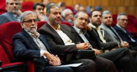 به گزارش خبرانرژی، نهمین همایش بین‌المللی صنایع فراساحل ایران روز یکشنبه ۲۰ آبان ۱۴۰۴ با حضور جمعی از مسئولان، مدیران، اساتید دانشگاه و فعالان صنعت نفت، گاز و دریا در دانشگاه صنعتی شریف آغاز به‌کار کرد. این رویداد علمی با همکاری دانشگاه صنعتی شریف، انجمن مهندسی دریایی ایران و مشارکت نهادهای دریایی کشور برگزار شد و هدف آن بررسی آخرین دستاوردها و چالش‌های توسعه دریا‌محور اعلام شد.