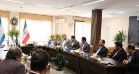 به گزارش خبرانرژی به نقل از روابطعمومی و امور بینالملل پتروشیمی امیرکبیر، بعدازظهر امروز آیین تکریم و قدردانی از خدمات مهندس عبدالمجید محمدی مدیرعامل پیشین پتروشیمی امیرکبیر، با حضور مهندس علی حیاتی سرپرست و عضو هیأتمدیره این شرکت در محل سالن جلسات دفتر تهران، برگزار شد.