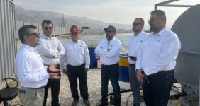 به گزارش خبرانرژی: محمدرضا عاطفه‌پور، مدیر پروژه خط لوله جدید فاز ۱۶ پارس جنوبی، در جریان سفر به عسلویه ضمن تشریح روند اجرا و وضعیت فعلی این پروژه به روابط عمومی شرکت مهندسی و ساخت تأسیسات دریایی ایران گفت:  پروژه خط لوله فاز ۱۶ پارس جنوبی در ابتدای سال ۱۴۰۱ از سوی شرکت نفت و گاز پارس به‌عنوان کارفرما ابلاغ شد و در تاریخ ۲۰ مهر ۱۴۰۲ به بهره‌برداری زودهنگام رسید که در نتیجه آن، ظرفیت تولید گاز سکوی فاز ۱۶ از ۷۰۰ میلیون فوت مکعب در روز به بیش از یک میلیارد فوت مکعب افزایش یافت.