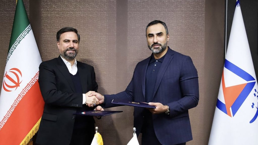 به گزارش خبرانرژی به نقل از روابط عمومی شرکت عملیات غیرصنعتی پازارگاد ، این تفاهم‌نامه با اتکا به ظرفیت‌های فنی، مهندسی و اجرایی صبانفت در حوزه ساخت‌وساز و در راستای تعریف پروژه‌های مشترک توسعه‌محور با شرکت عملیات غیرصنعتی پازارگاد منعقد شد. در چارچوب این همکاری، اجرای پروژه‌هایی شامل مجتمع‌های مسکونی، اداری، تجاری، مراکز درمانی، هتل و فضاهای تفریحی و خدماتی مورد بررسی و توافق قرار گرفت.